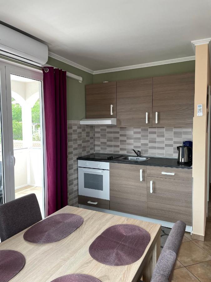 Barbat na Rabu Apartments Rafaela מראה חיצוני תמונה