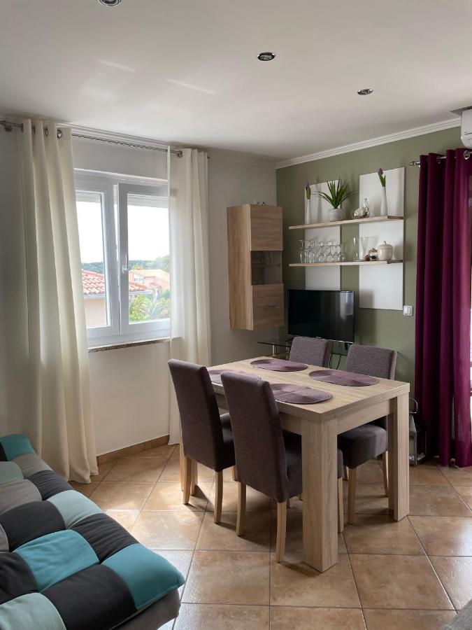 Barbat na Rabu Apartments Rafaela מראה חיצוני תמונה