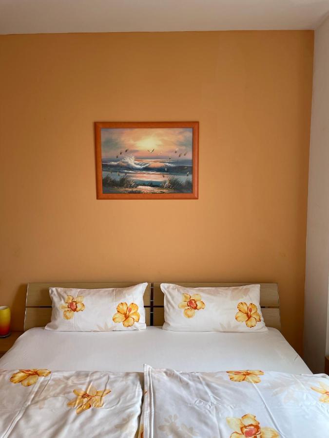 Barbat na Rabu Apartments Rafaela מראה חיצוני תמונה