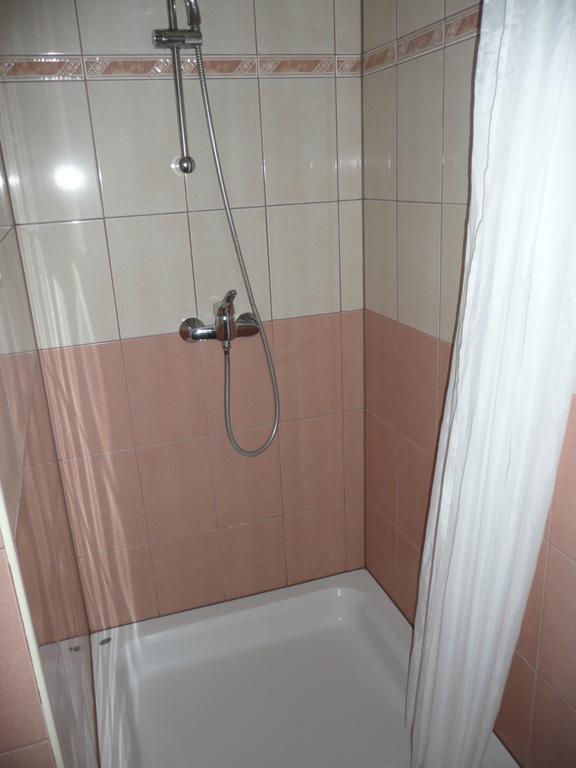 Barbat na Rabu Apartments Rafaela מראה חיצוני תמונה